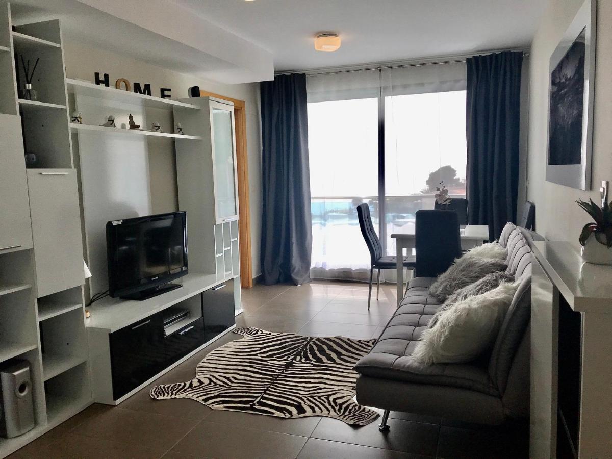 Nice & Cozy Seaview Apartment Borumbot In קלפה מראה חיצוני תמונה